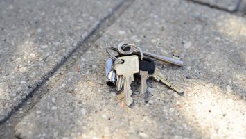 Anahtarlarınızı mı Kaybettiniz? Kilitli Kapıları Açmak İçin Hızlı İpuçları